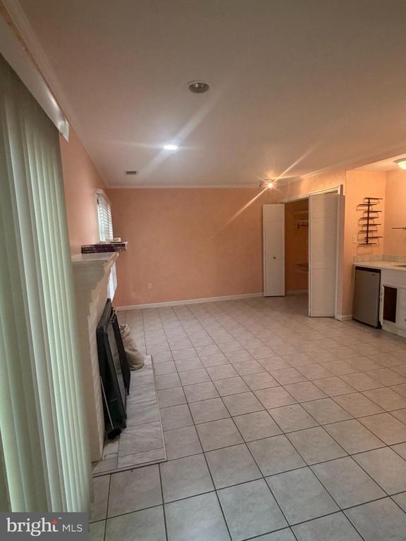 Building Photo - 5149 Woodmire Ln