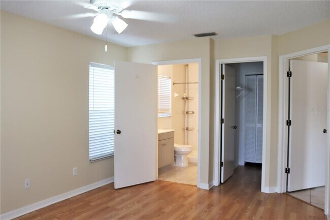 Building Photo - 3677 Amelia Way