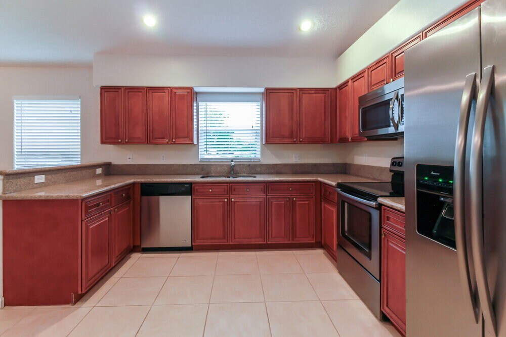 Building Photo - 12753 Meadowbreeze Dr