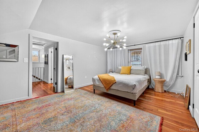 Building Photo - 322 NY-94