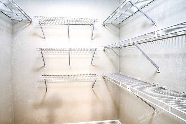 Building Photo - West Gate Area | LaCoruna Courts| Townhome | Unfurnished