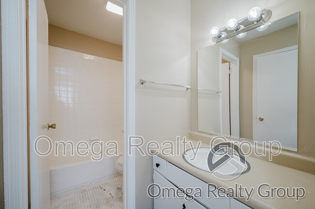 Building Photo - 3386 McGehee Rd