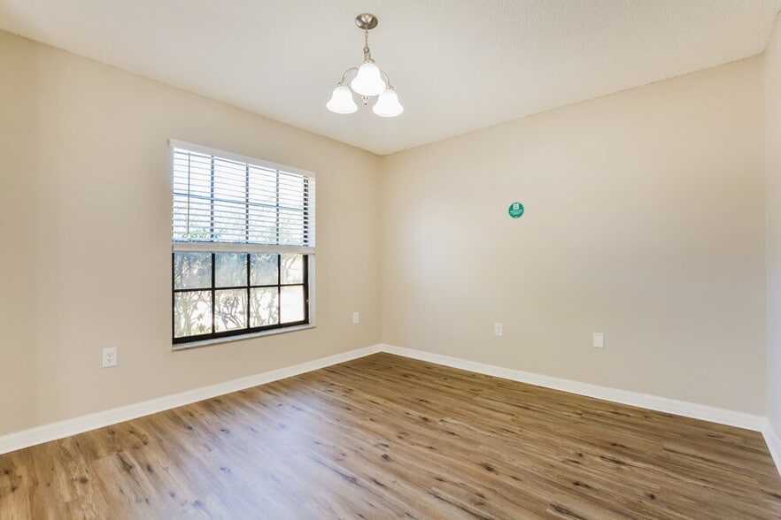 Building Photo - 4812 Pierce Arrow Dr