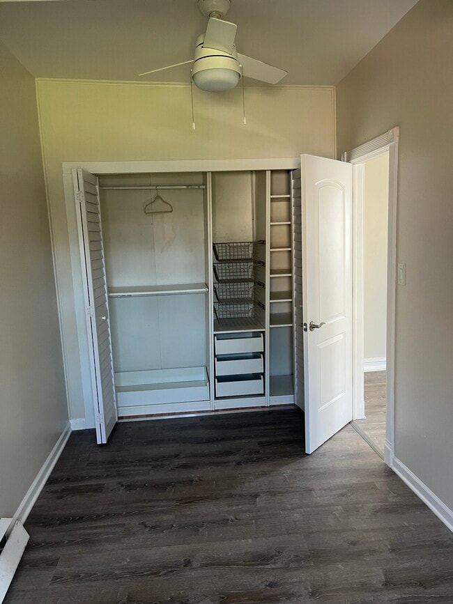 Building Photo - 5811 S Kolmar Ave