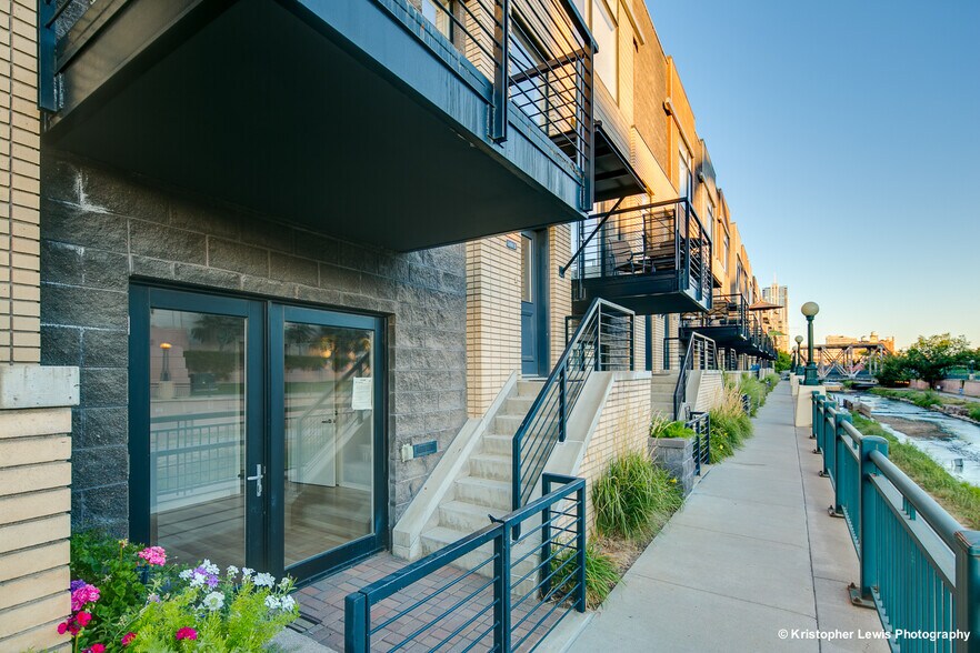 Building Photo - 1400 Little Raven St