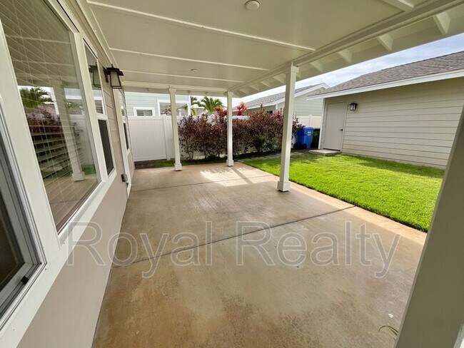Building Photo - 91-1355-1355 Kaileolea Dr