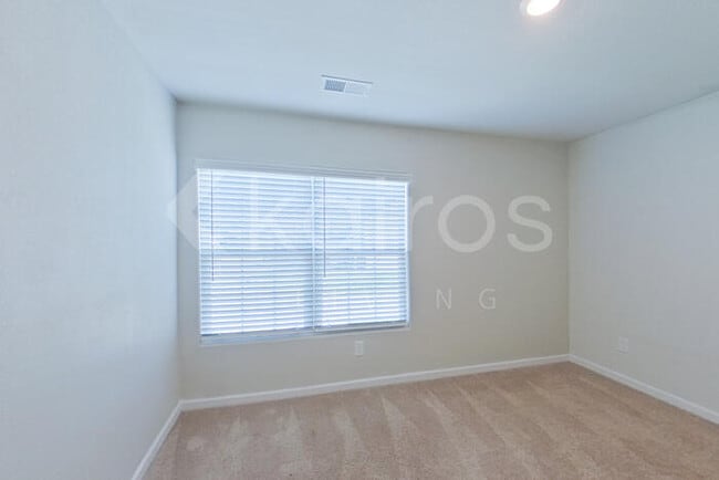 Building Photo - 1626 Hidden Gdn Ln