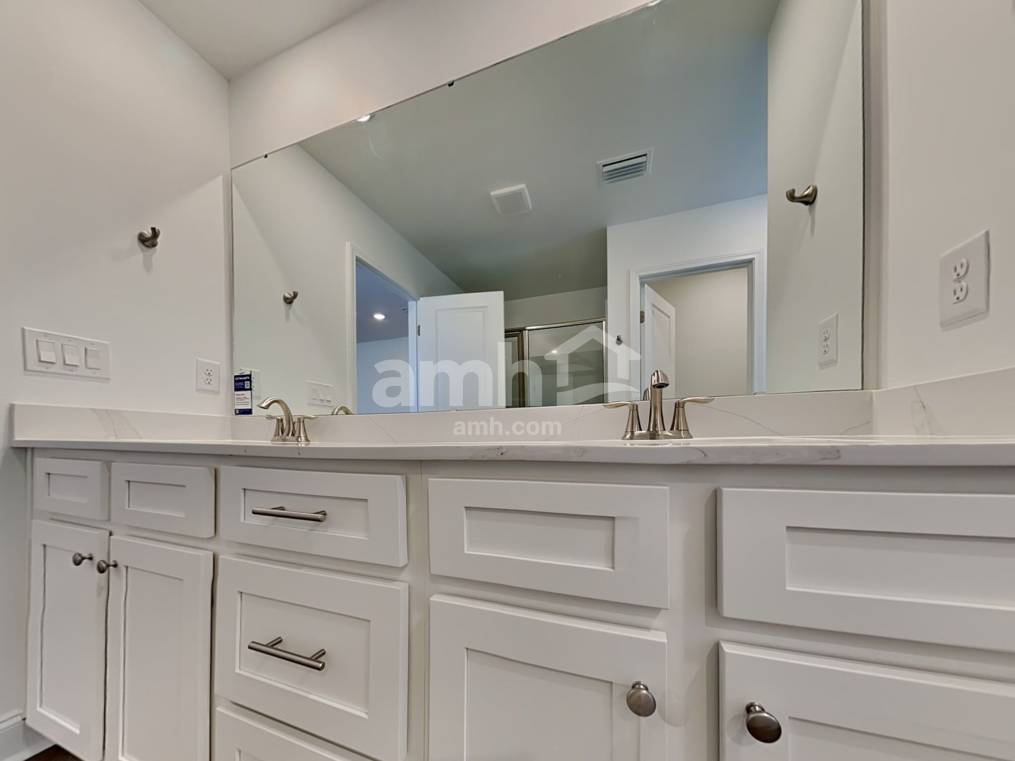 Building Photo - 168 Portside Pk Dr