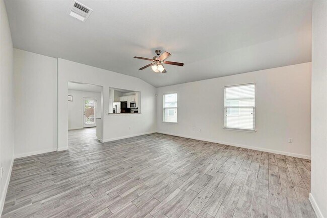 Building Photo - 233 Wallops