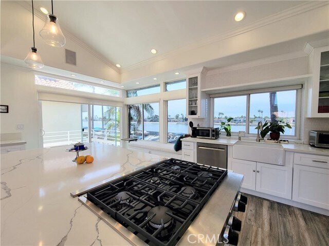 Building Photo - 5532 Spinnaker Bay Dr