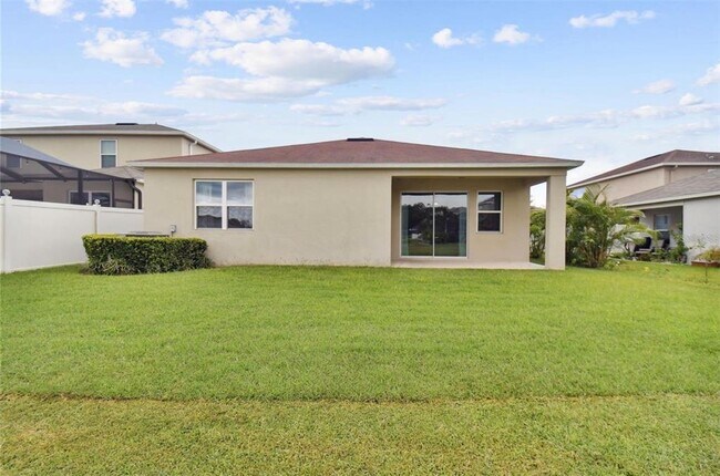 Building Photo - 10606 Laguna Plains Dr