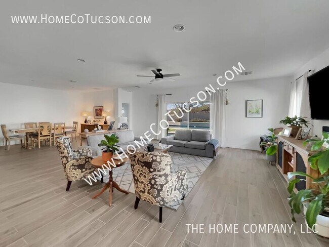 Building Photo - 5558 W Summer Vw Dr