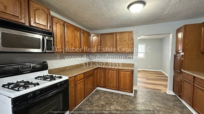 Building Photo - 2711 Dunlap St