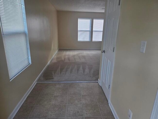 Building Photo - 1133 Topp Creek Dr