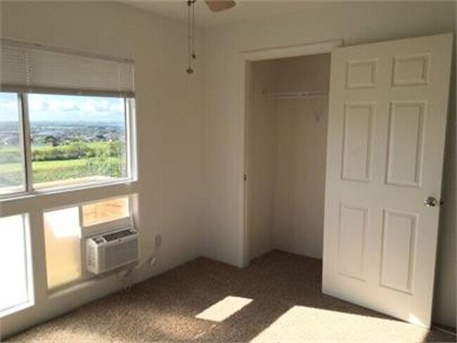 Building Photo - Beautiful 2 bed/2 bath Condo at Viewpointe...