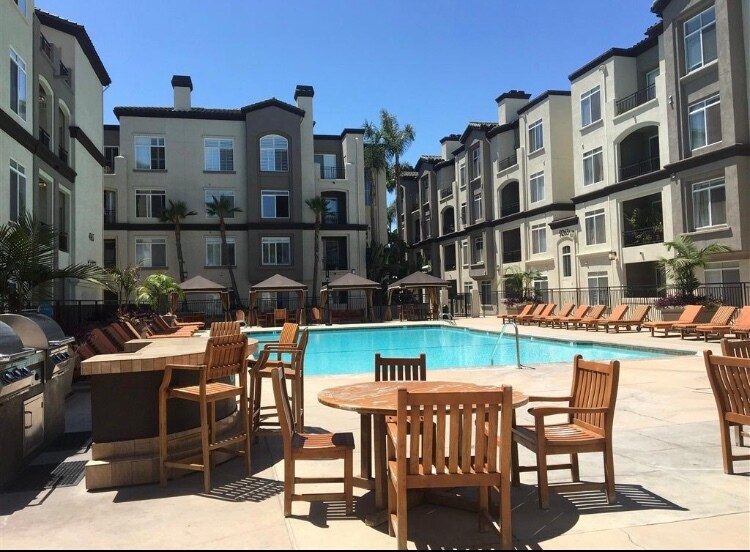 Building Photo - 4155 Executive Dr