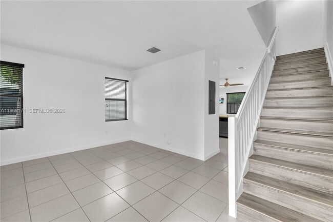 Building Photo - 11563 SW 248th Ln