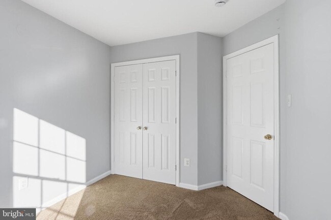 Building Photo - 6174 Silver Arrows Way