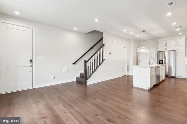 Building Photo - 7528 Sawyer Farm Wy