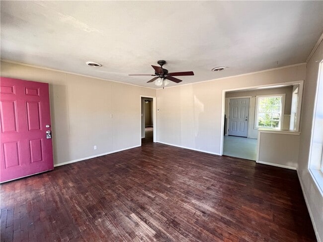 Building Photo - 1433 Garland Ave