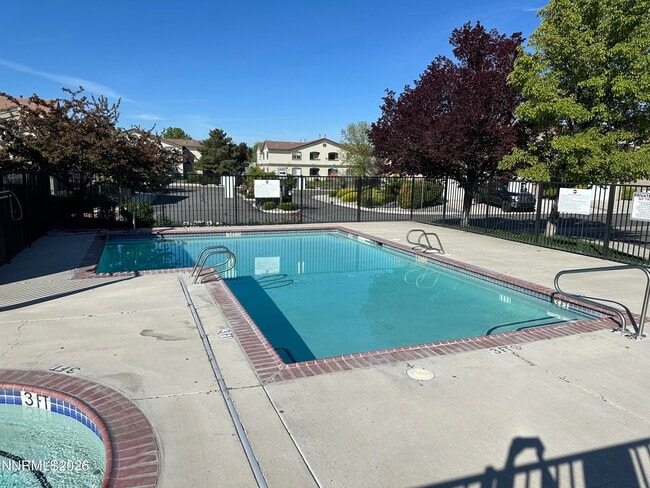 Building Photo - 5730 Vista Palomar Way