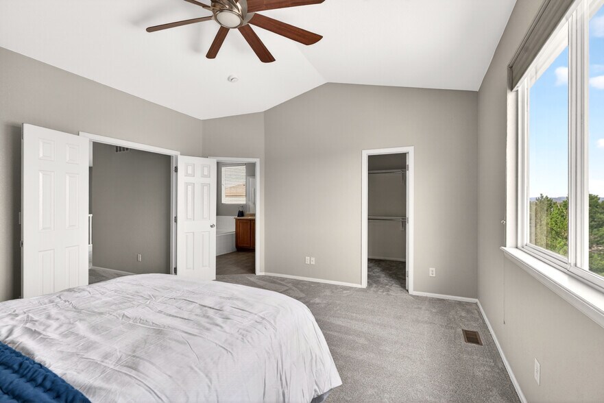 Building Photo - 20473 E Girard Dr