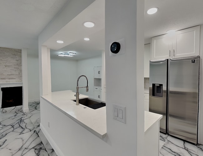 Building Photo - 8212 Citrus Chase Dr
