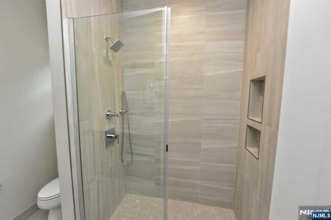 Building Photo - 108 Collignon Way