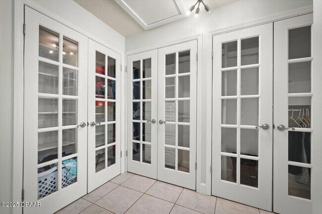 Building Photo - 6 Tomahawk Trail