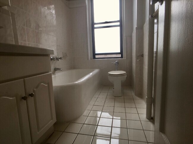 Floorplan - 660 Fort Washington Avenue