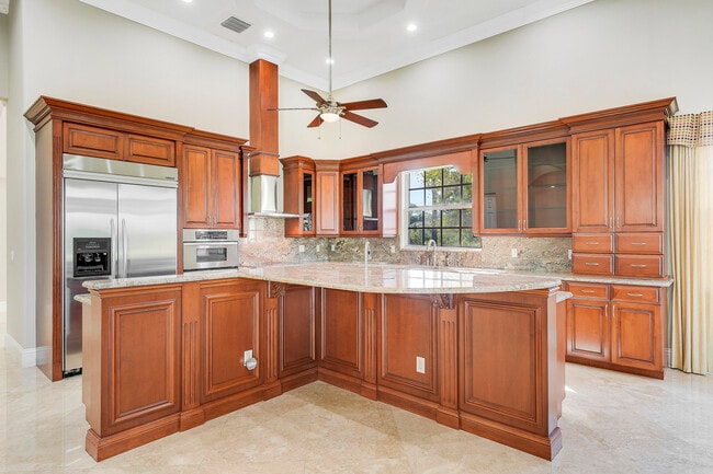 Building Photo - 11985 Carnegie Pl