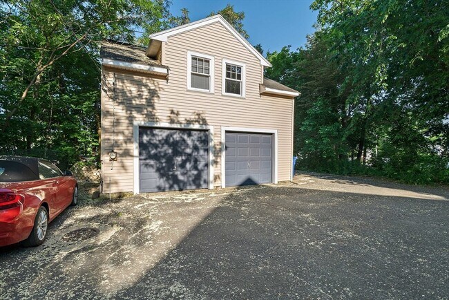 Building Photo - 44 Wyman Rd