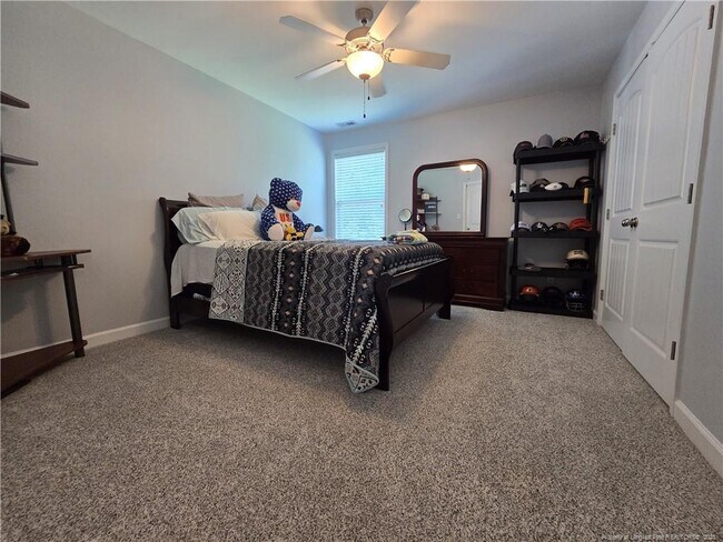 Building Photo - 410 Sedgefield Dr