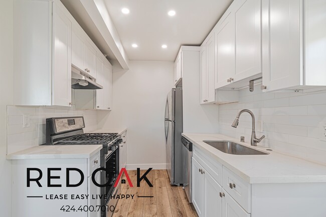 Primary Photo - 249-244 S Ave 55