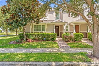 Building Photo - Spacious 3-Bed, 2.5 Bath End Unit Townhome...