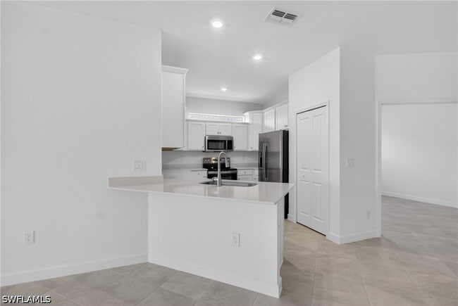 Building Photo - 20559 Hazelnut Ct