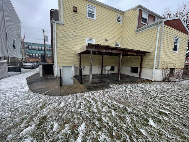 Building Photo - 47 Brewster Ave