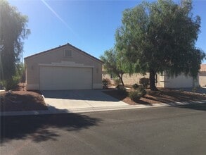 Building Photo - 2471 Sabino Dr