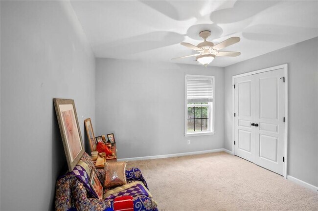 Building Photo - 1000 Great Oaks Dr