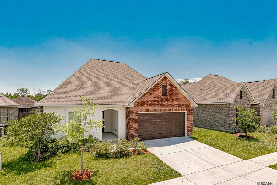 Building Photo - 41437 Cozy Wy