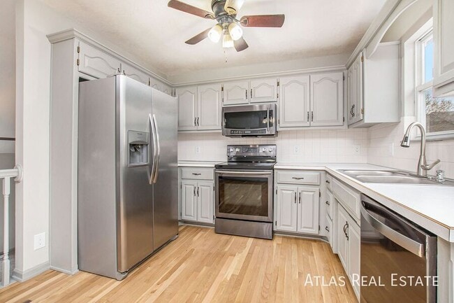 Building Photo - 1871 Quail Ridge Dr