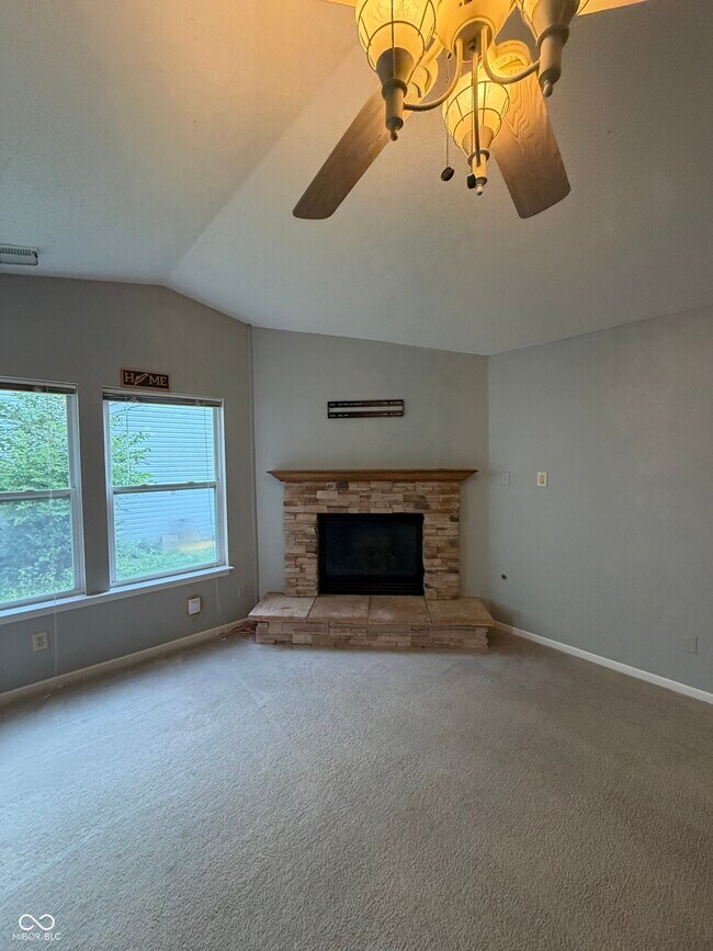 Building Photo - 14277 Orange Blossom Trail