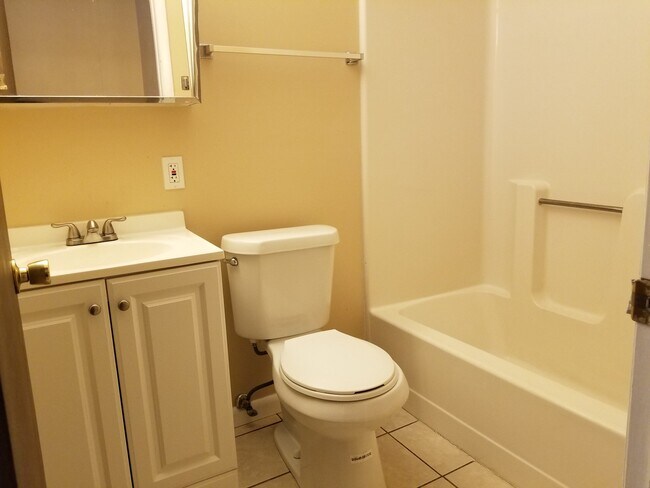 Building Photo - 234 Elyria Street, Unit 27