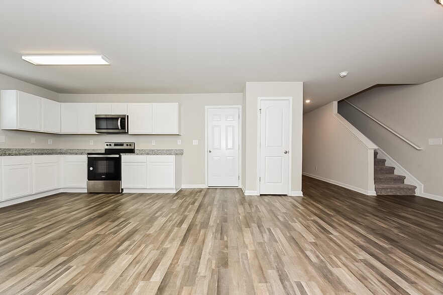 Building Photo - 121 Cold Creek Pkwy