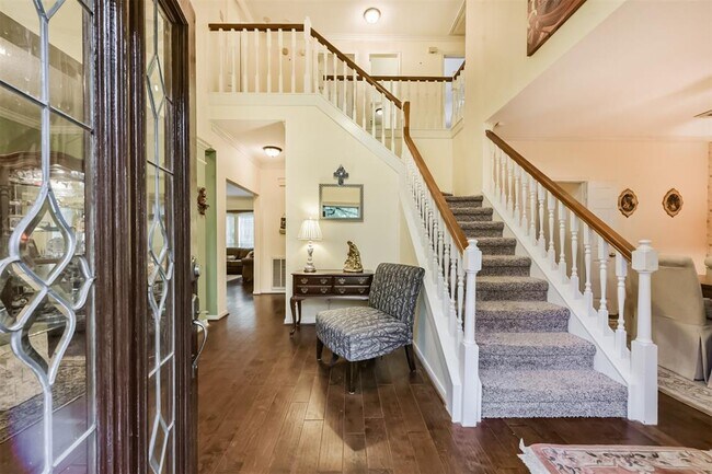 Building Photo - 1306 N Gabriel River Cir
