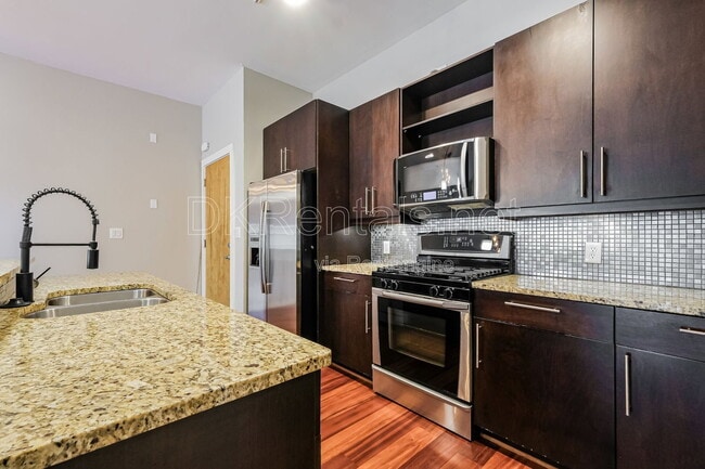 Building Photo - 870 Inman Vlg Pkwy NE