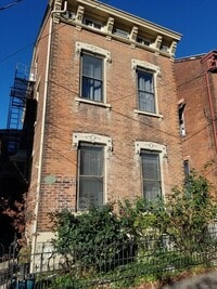 Building Photo - 711 Philadelphia St