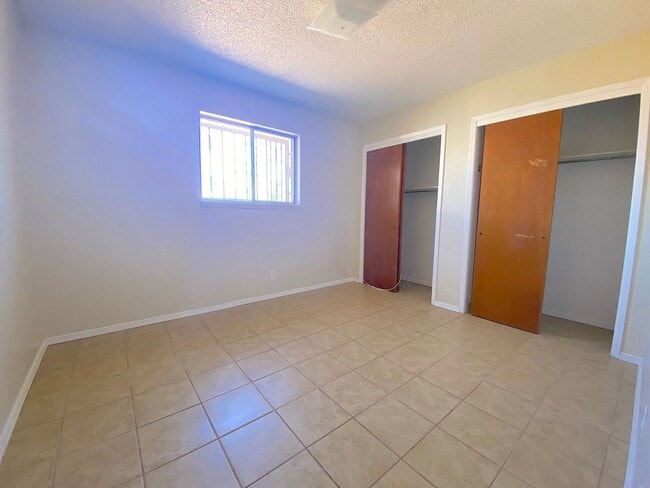 Building Photo - Northeast El Paso 3 bed with Refrig A/C