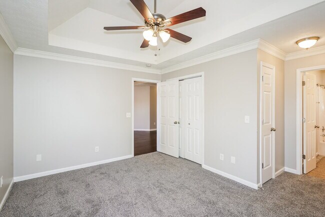 Building Photo - 300 Scotts Creek Pl