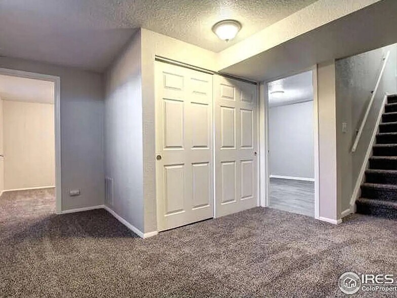 Building Photo - 15624 E 13th Ave